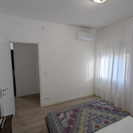 Casa Loredana Apartment *